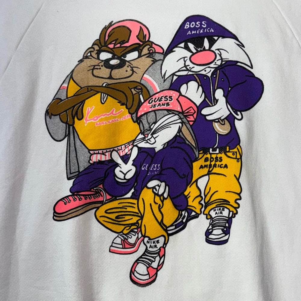 Vintage 90s Hip Hop Fashion Looney Tunes Crewneck Sweatshirt Men’s 3XL
